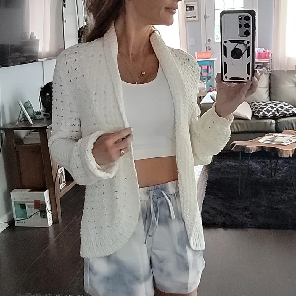 Madison Petite Crochet Open Weave Knit Balloon Sleeve Cardigan with Ruffle Back - Picture 9 of 9